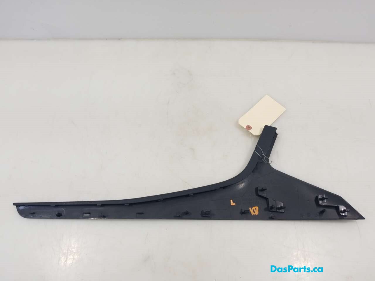 Lower Center Console Trim L