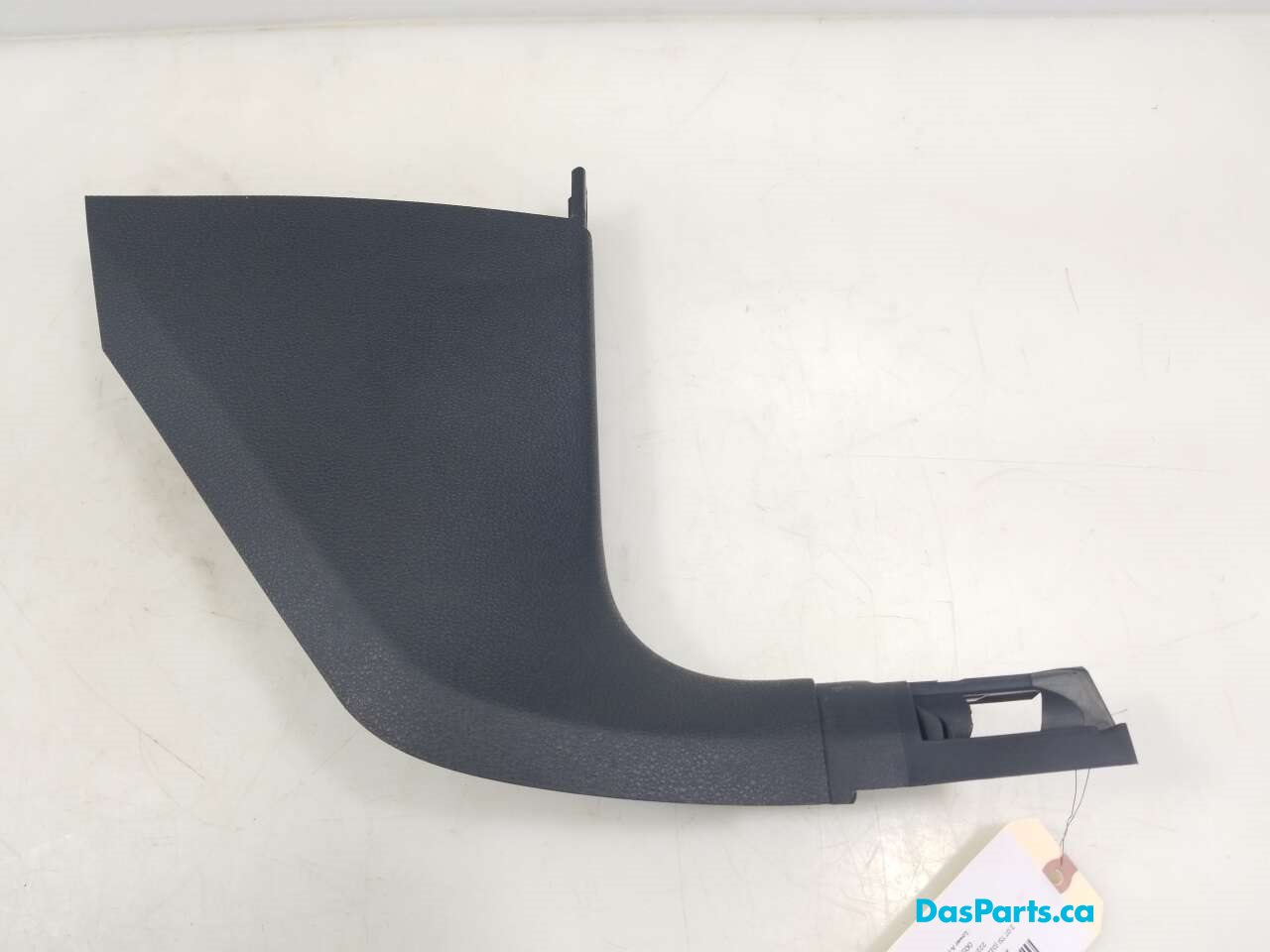 Lower A-Pillar Trim R