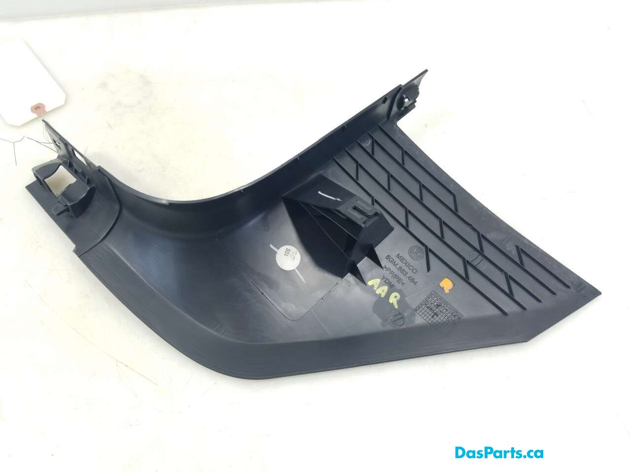 Lower A-Pillar Trim R