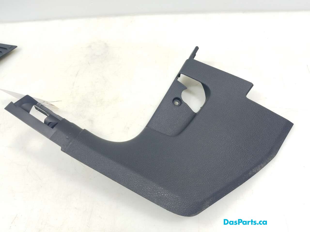 Lower A-Pillar Trim L