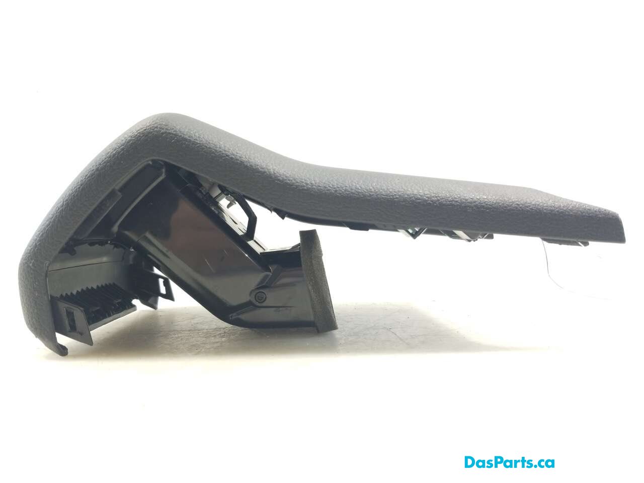 Rear Center Console Vent