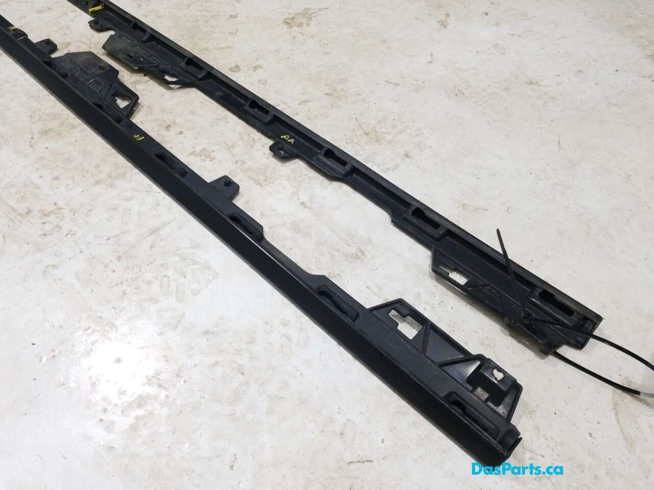 Side Skirt Pair