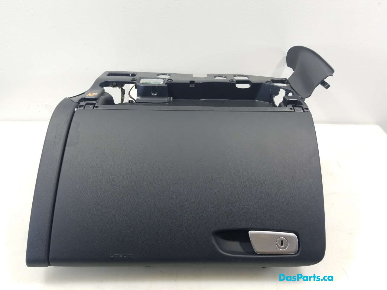 Glovebox