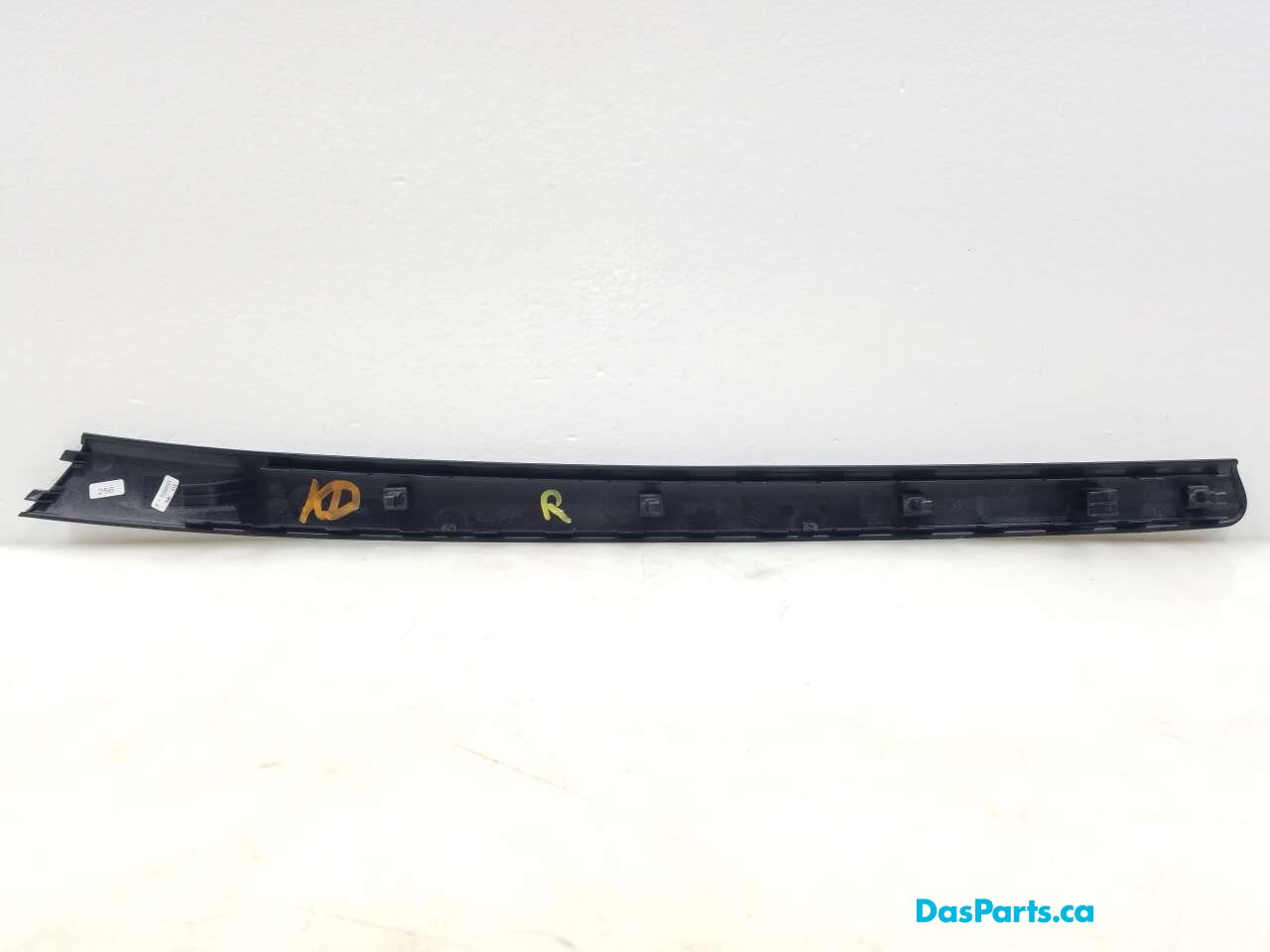 Door Trim RF