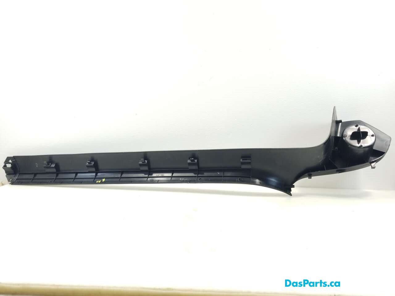 Lower Door Sill Trim R