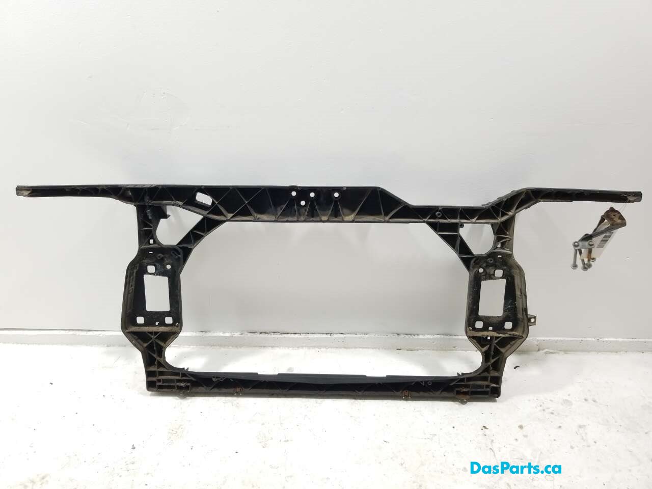 Radiator Support Main