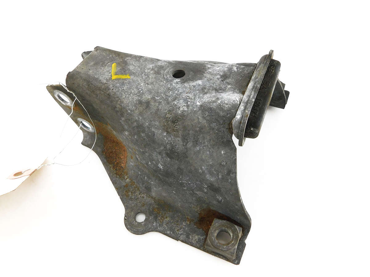 Engine Bracket 2