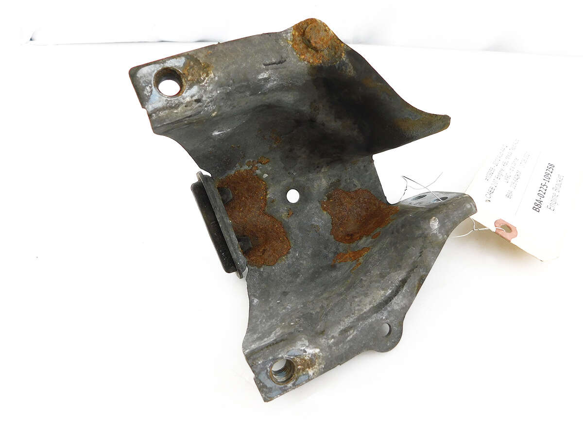 Engine Bracket 2