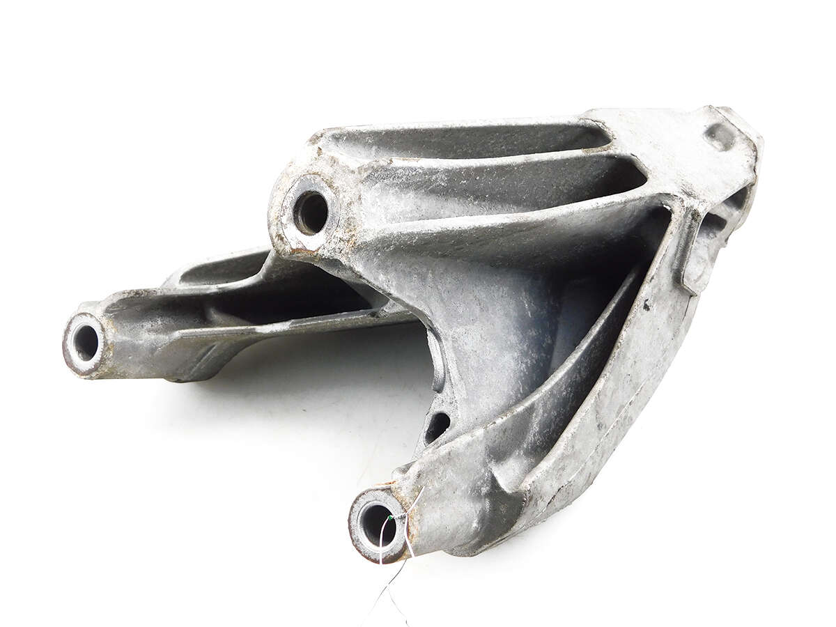 Engine Mount Side 1