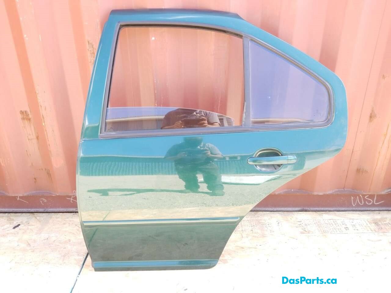 Door LR