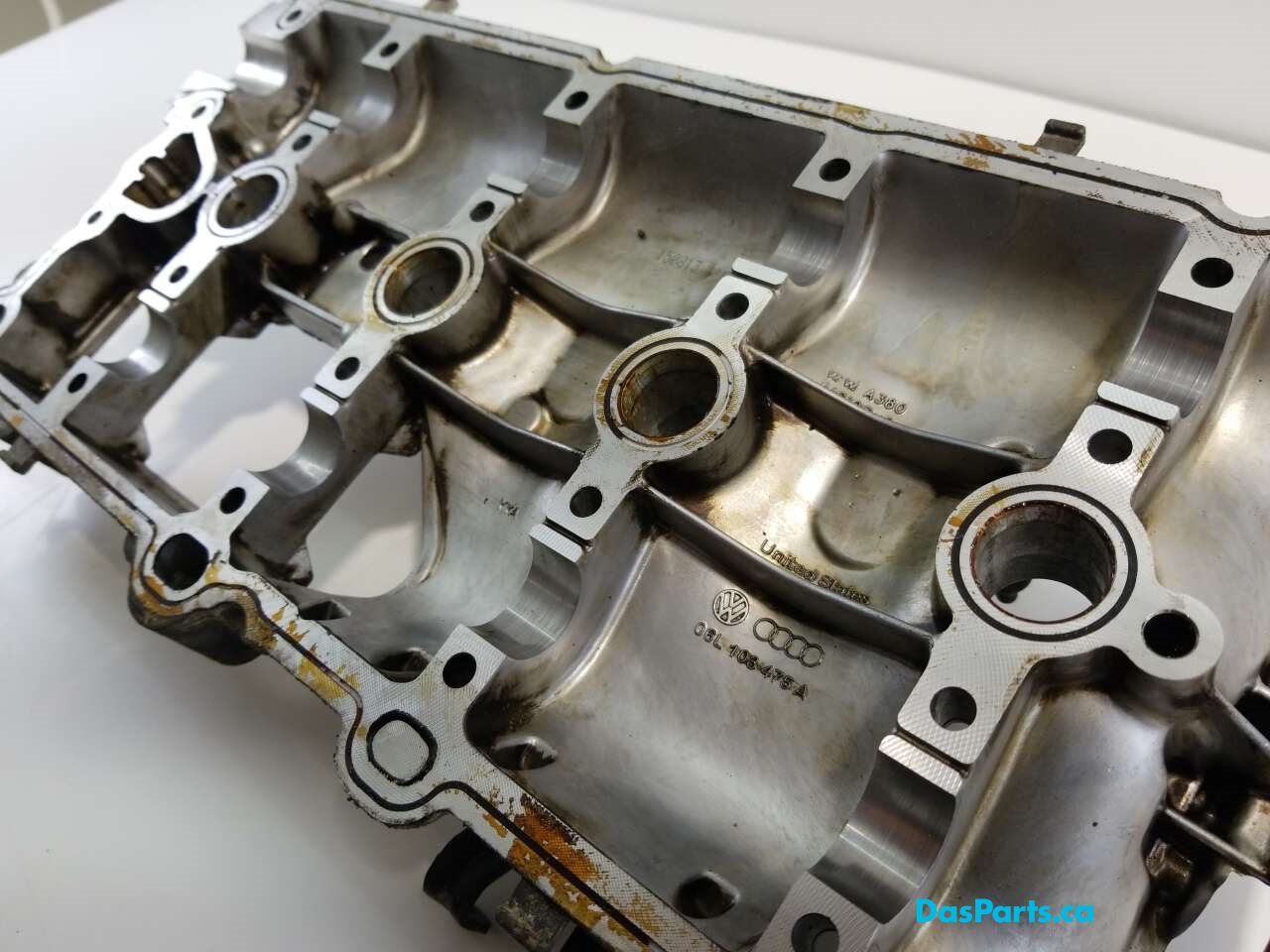 Engine Cylinder Head