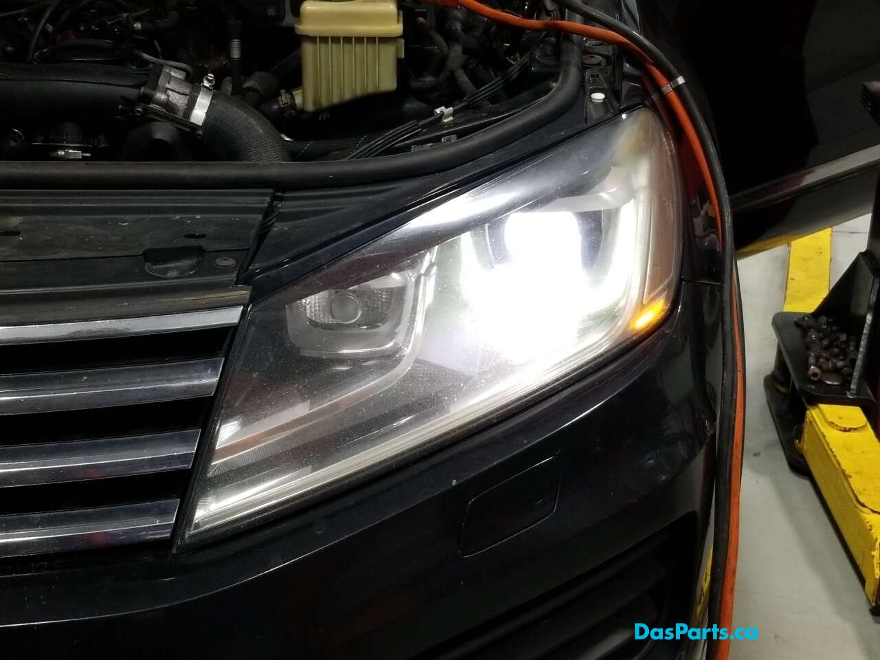 Headlight LF