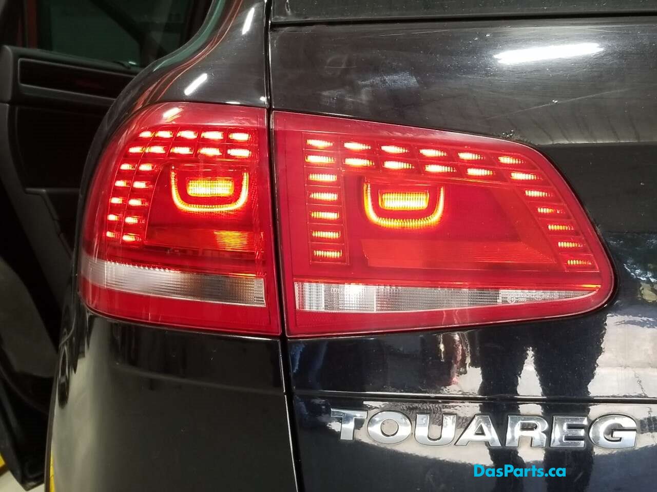Taillight Outer LR