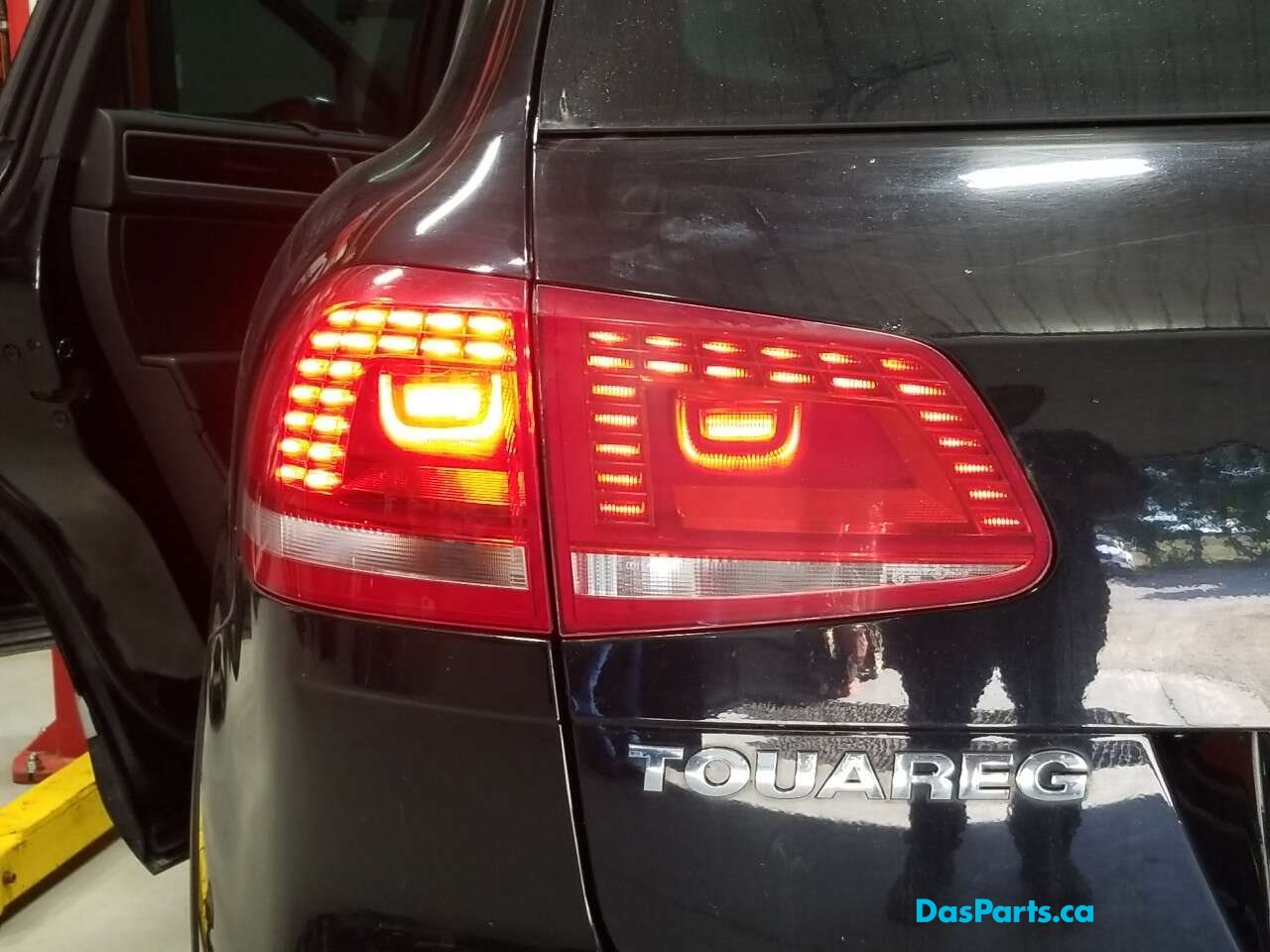 Taillight Outer LR