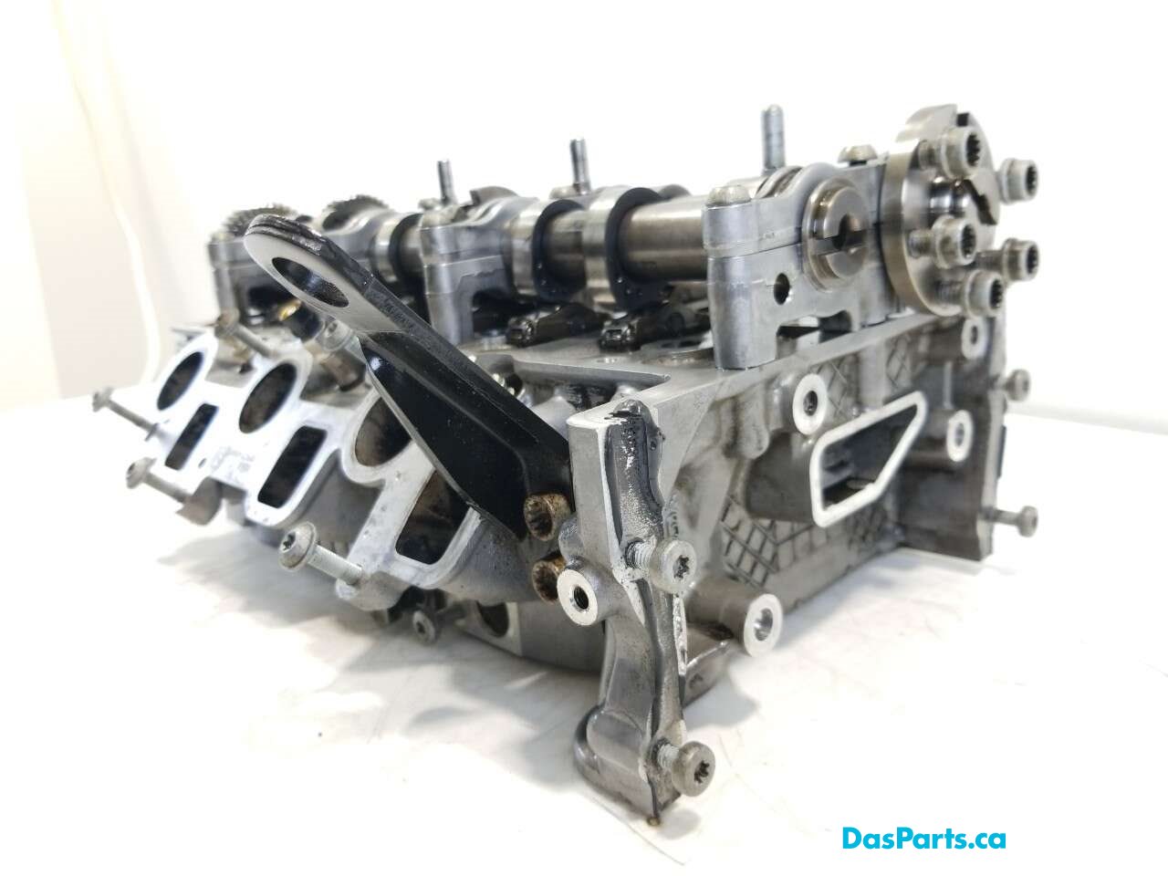 Engine Cylinder Head 2