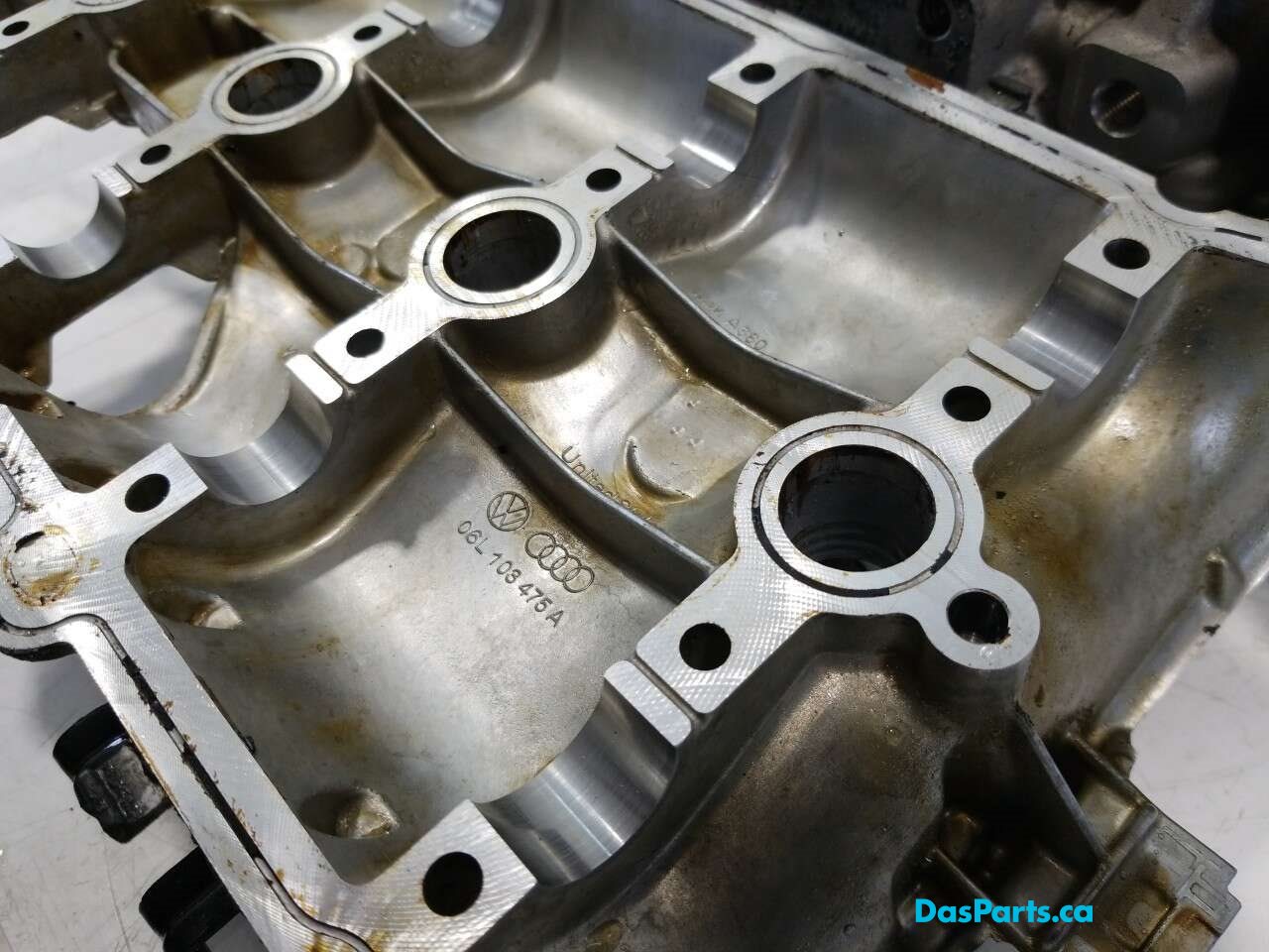 Engine Cylinder Head