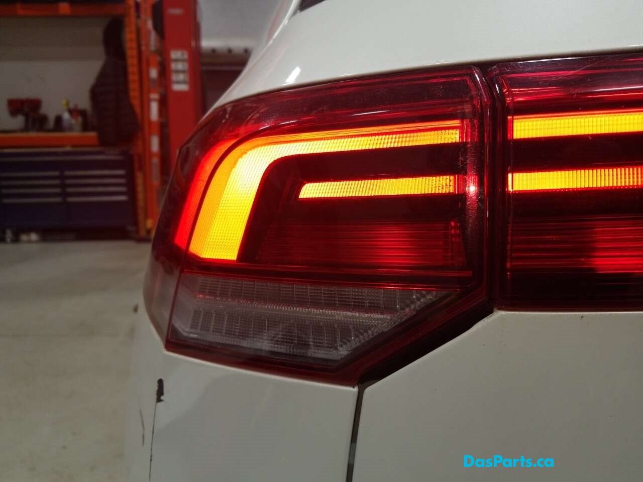 Taillight Outer LR