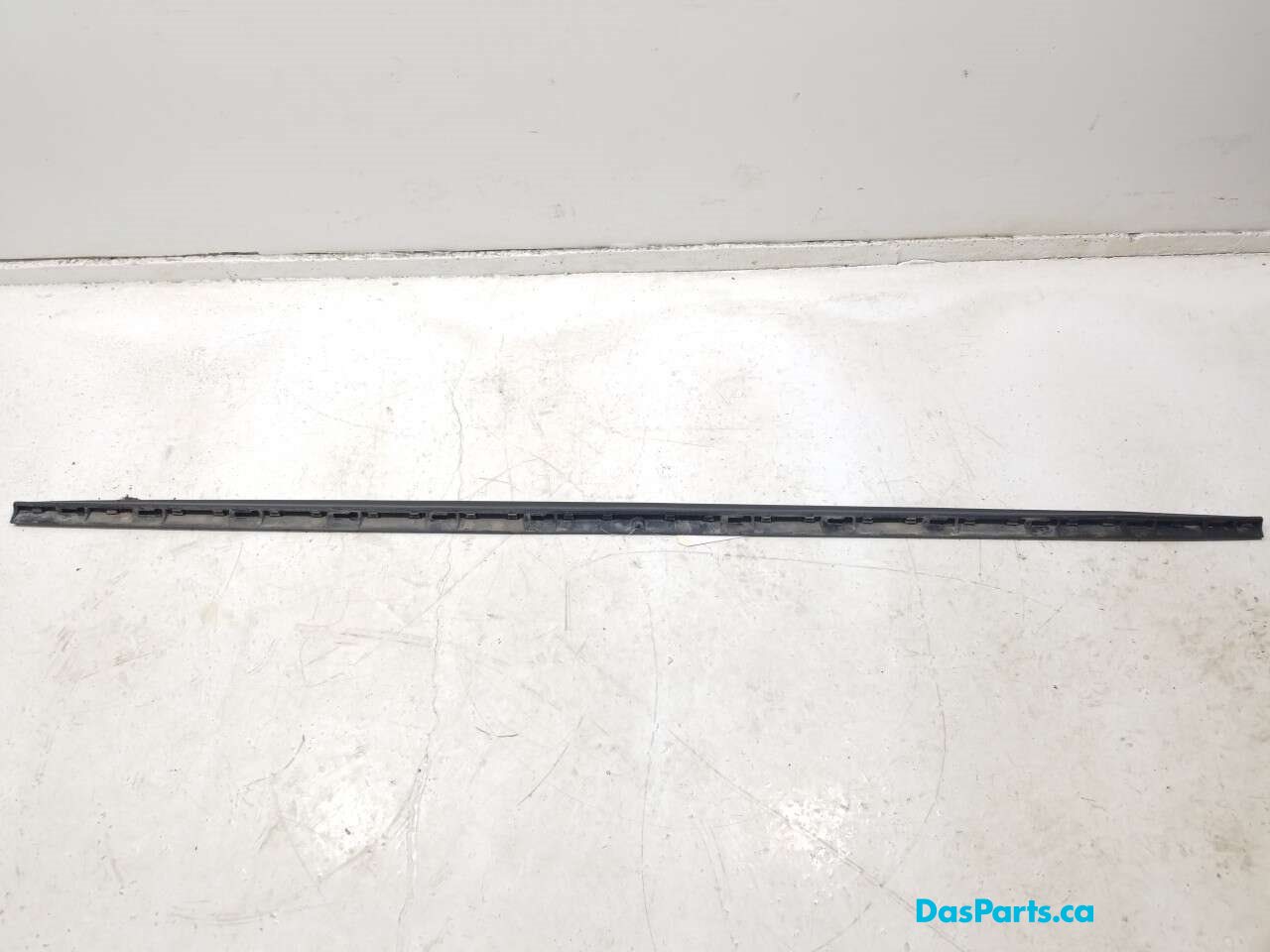 Side Skirt Right Side