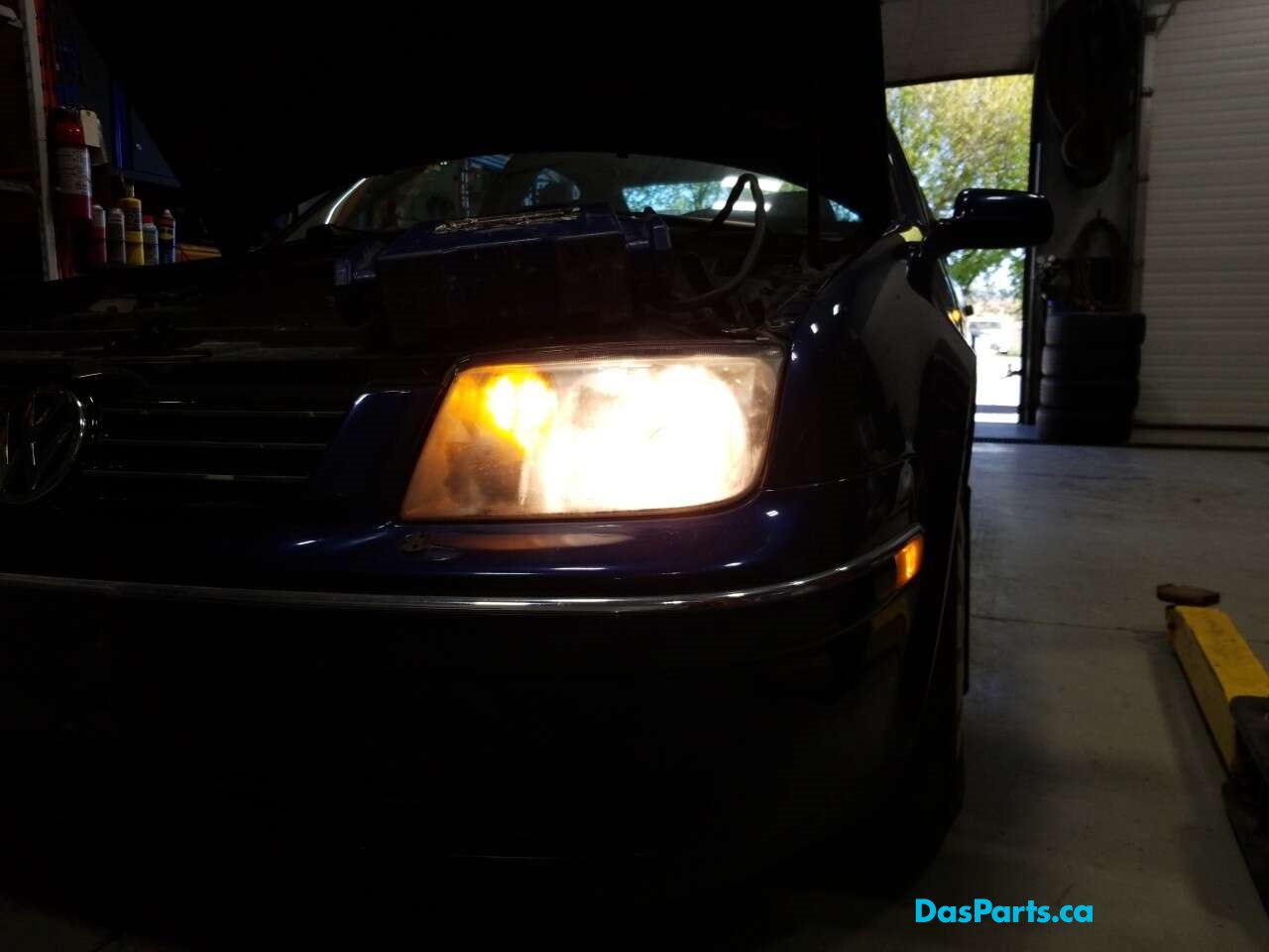 Headlight LF