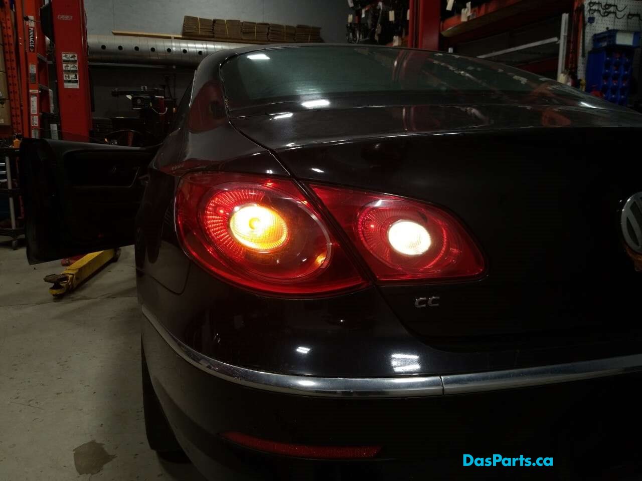 Taillight Outer LR