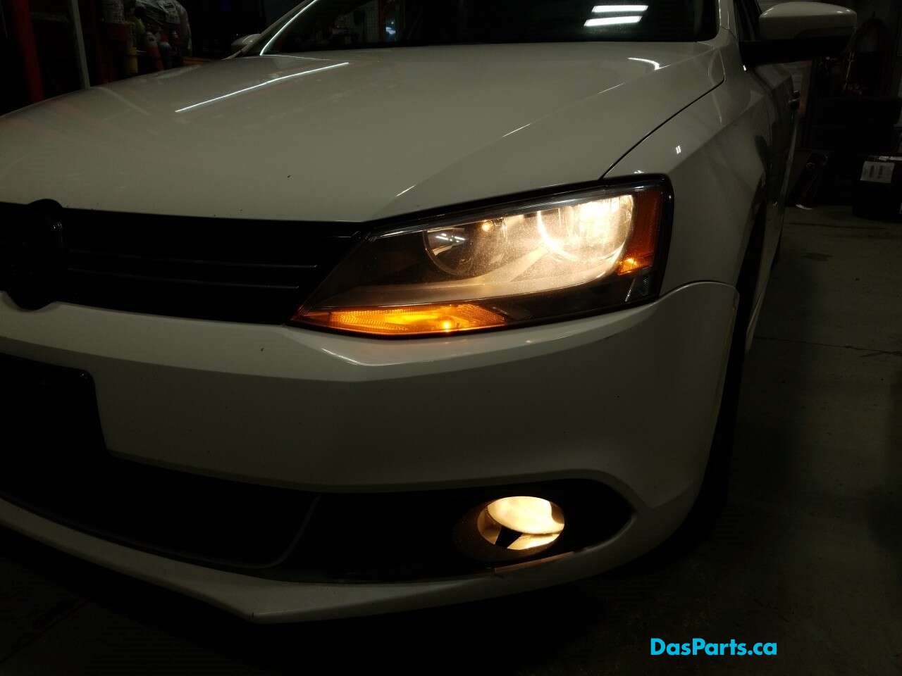 Headlight LF