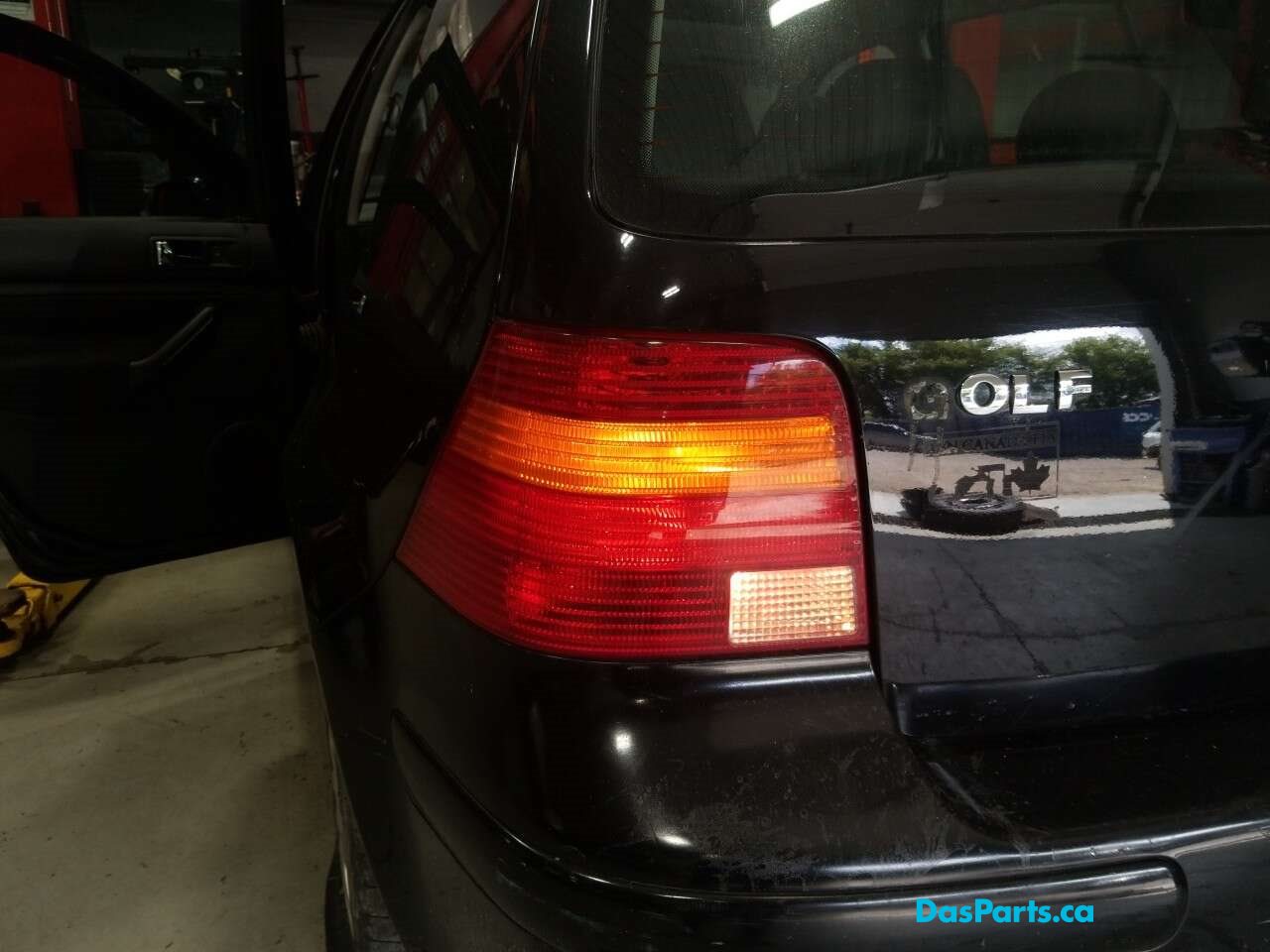 Taillight Outer LR