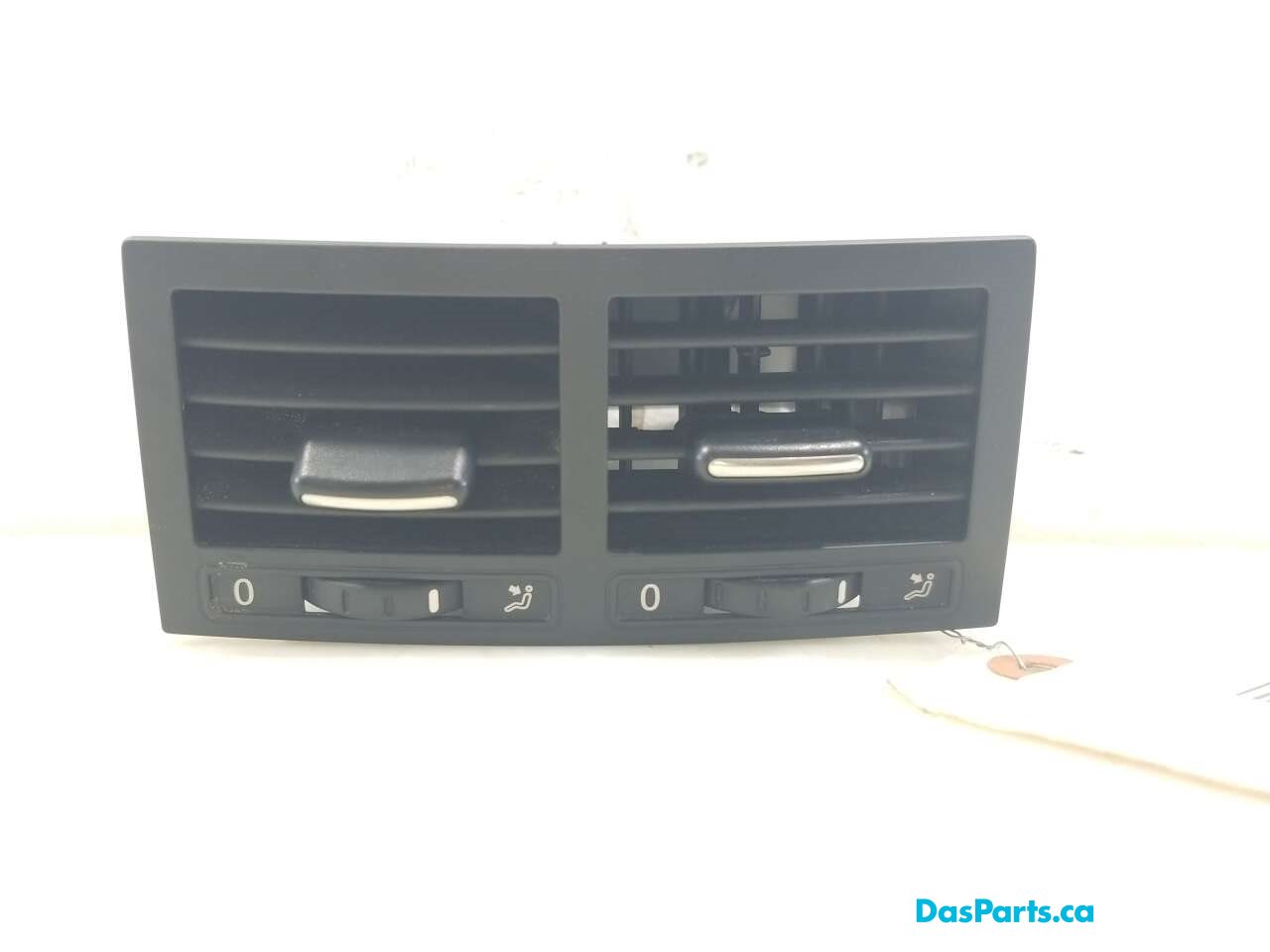 Rear Center Console Vent