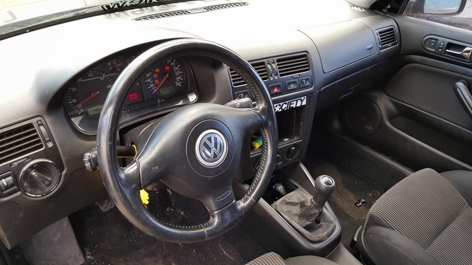 2000VolkswagenGolf GTI