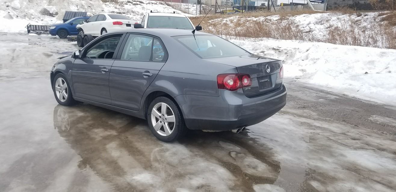 2009VolkswagenJetta