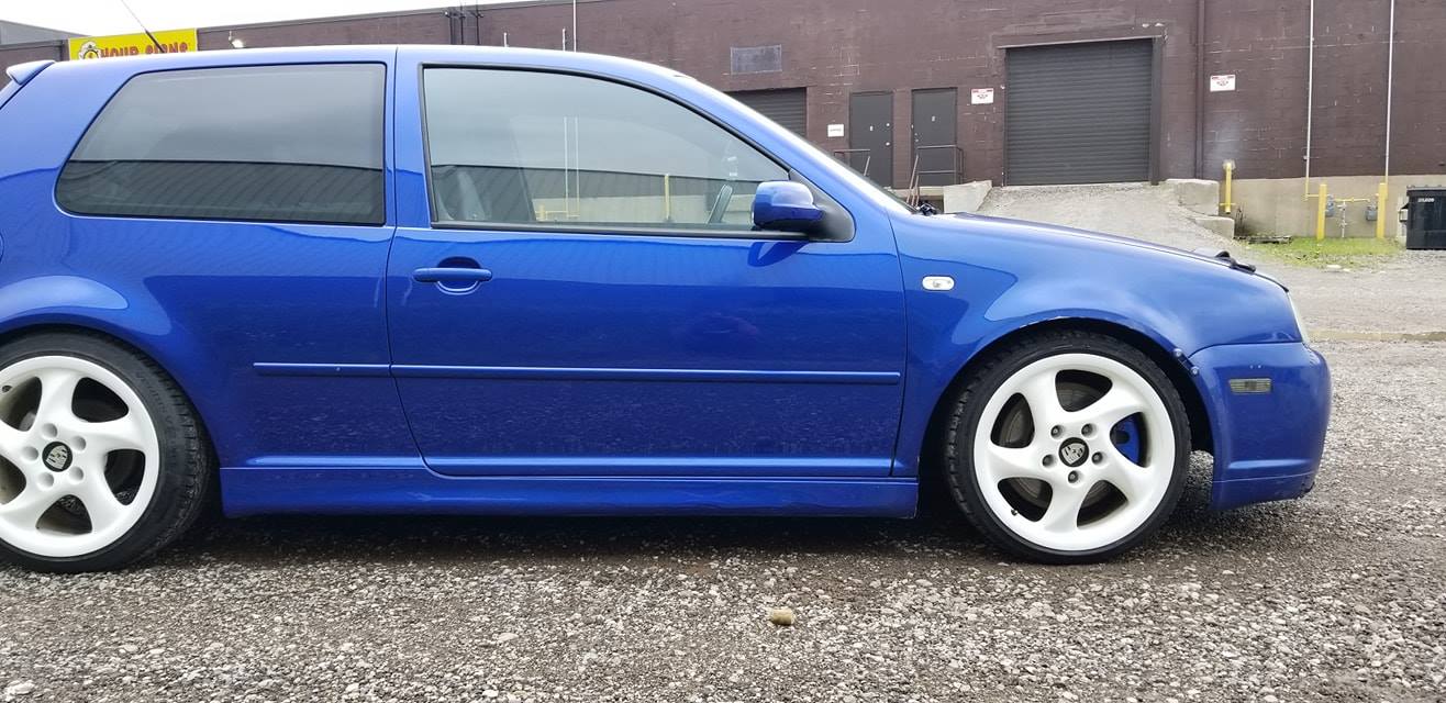 2004VolkswagenGolf R32