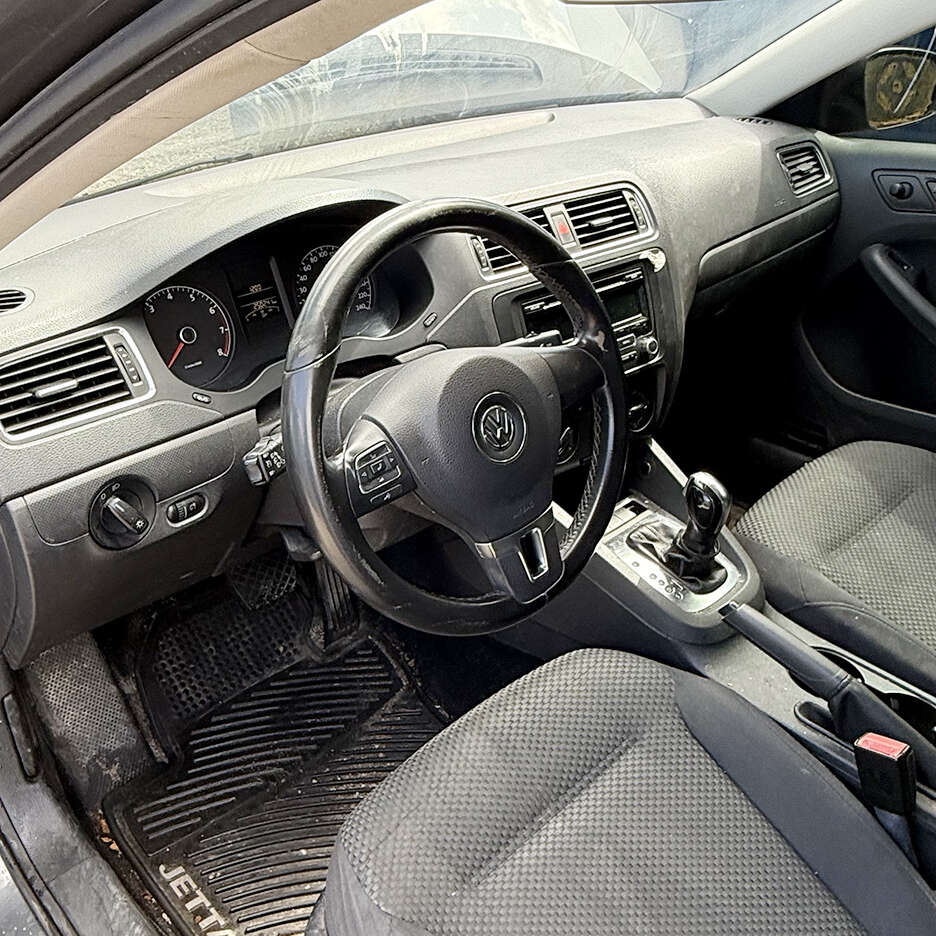 2013VolkswagenJetta