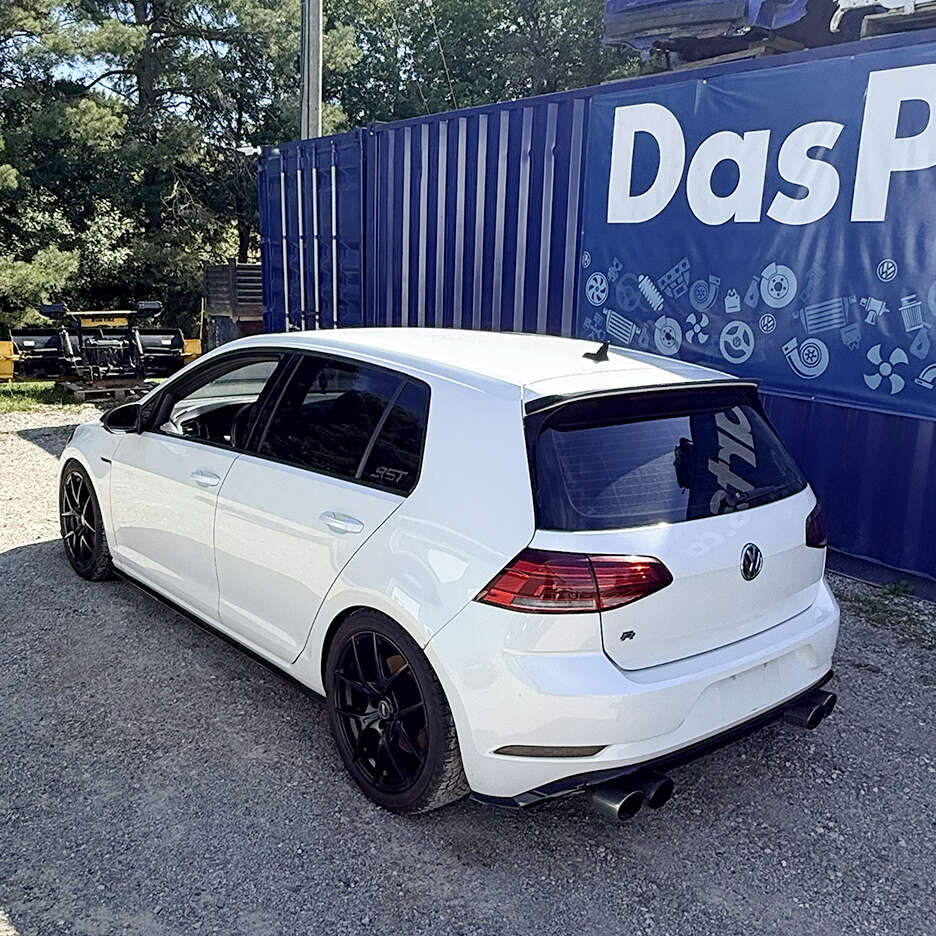 2018VolkswagenGolf R