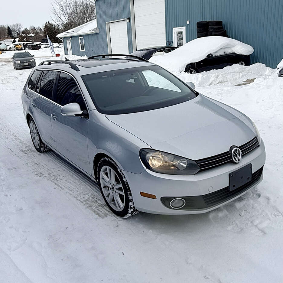 2010VolkswagenGolf Wagon