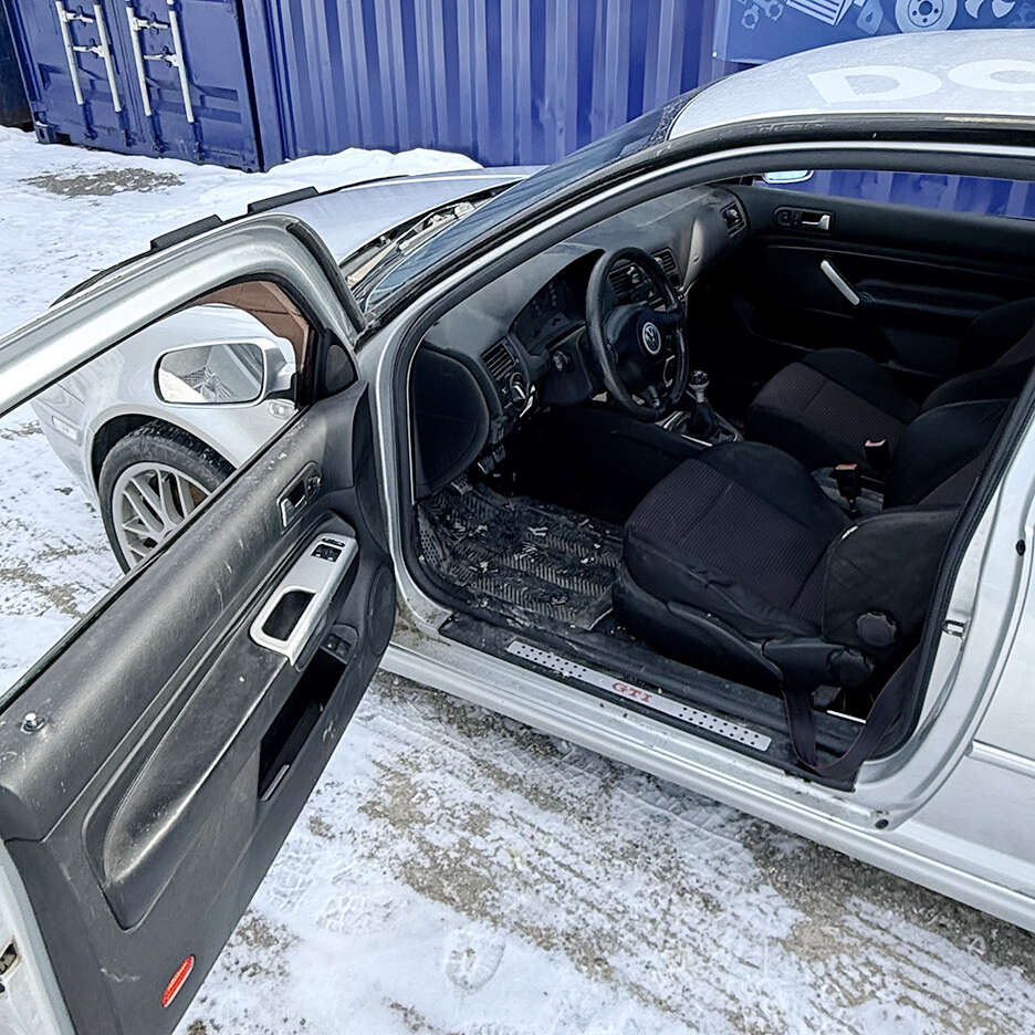 2002VolkswagenGolf GTI