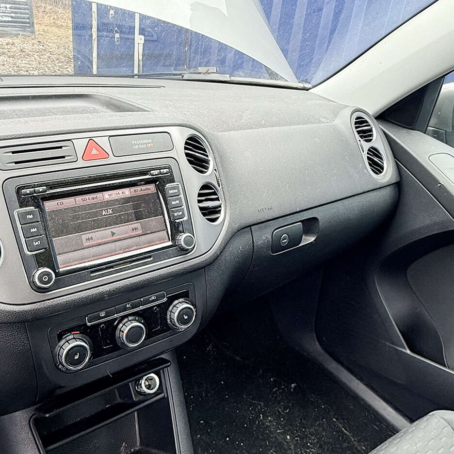 2011VolkswagenTiguan