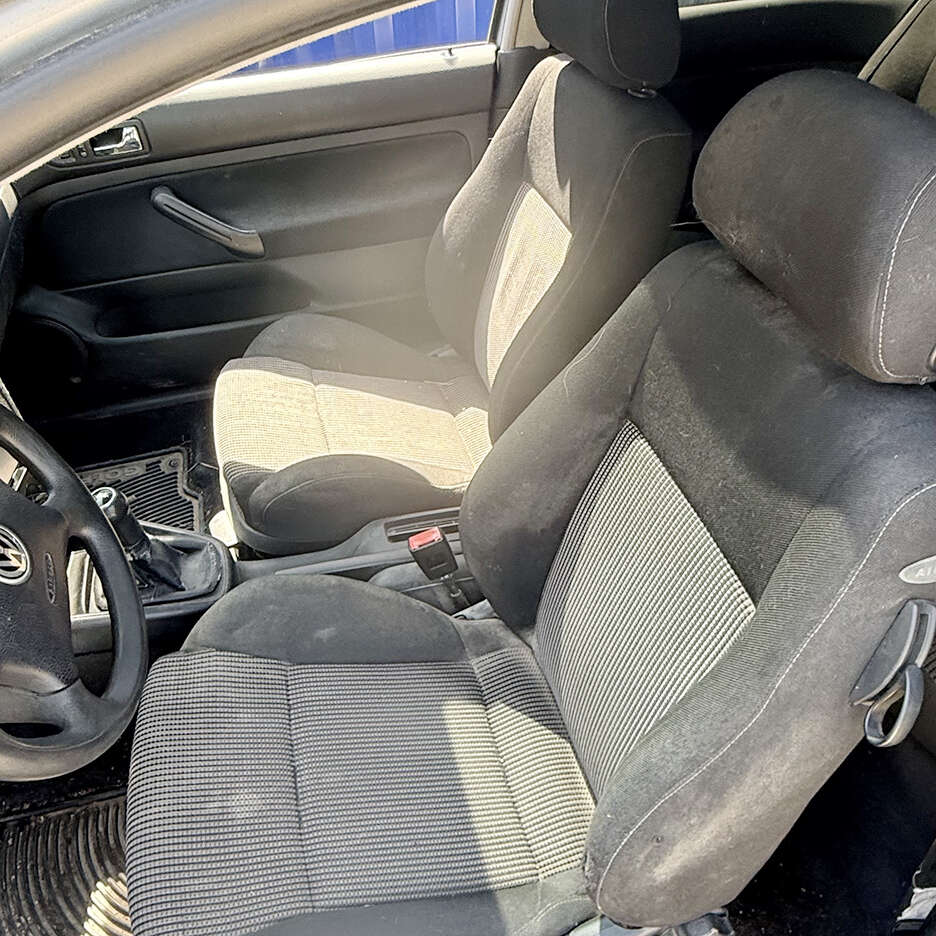 2001VolkswagenGolf GTI