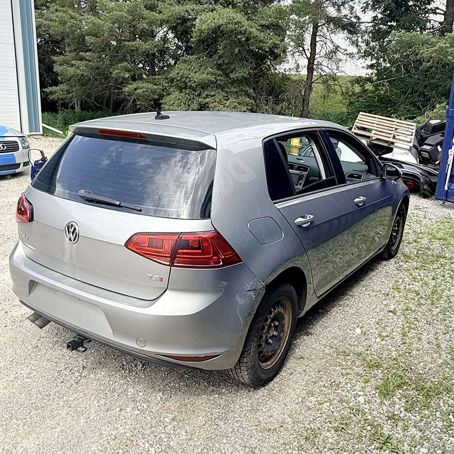 2015VolkswagenGolf