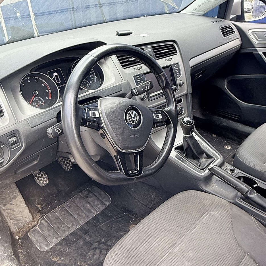 2015VolkswagenGolf