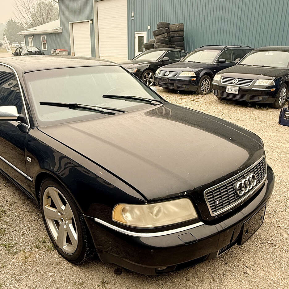2001AudiS8