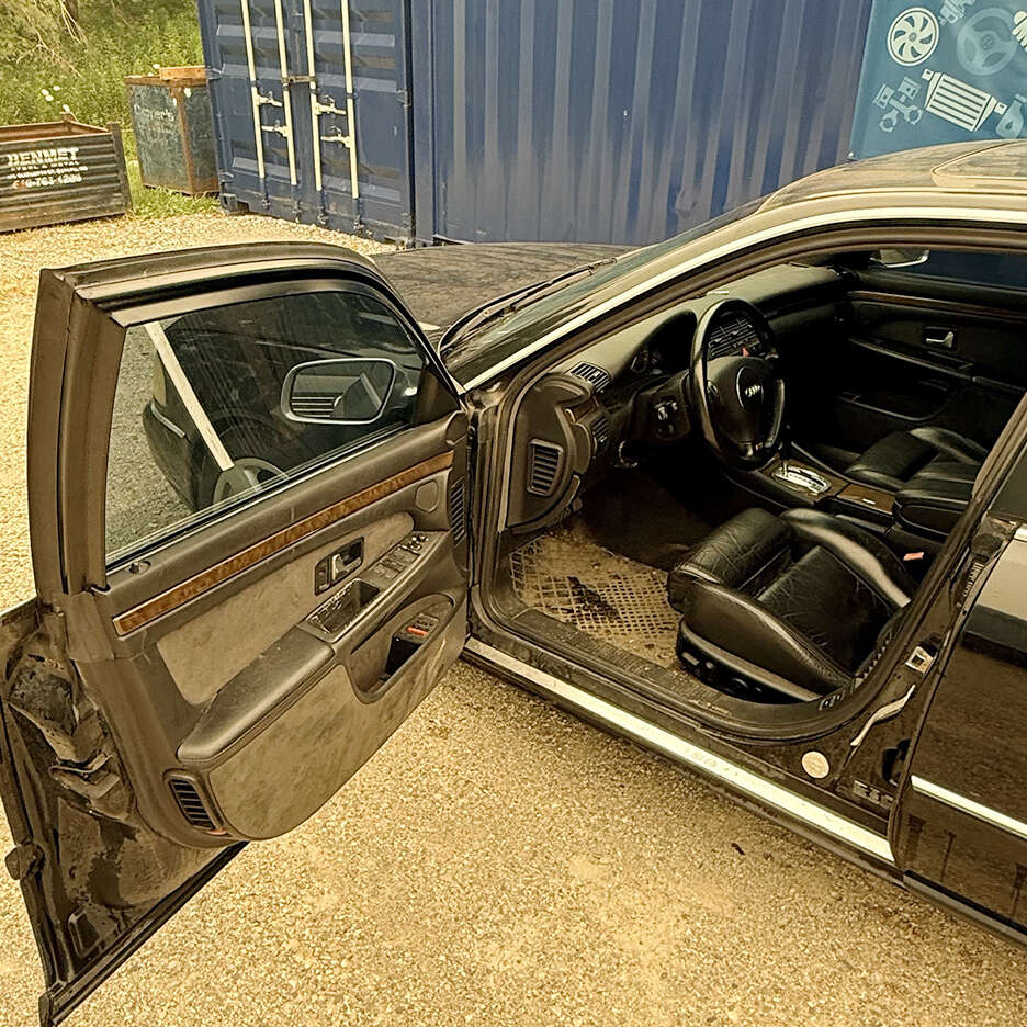 2001AudiS8