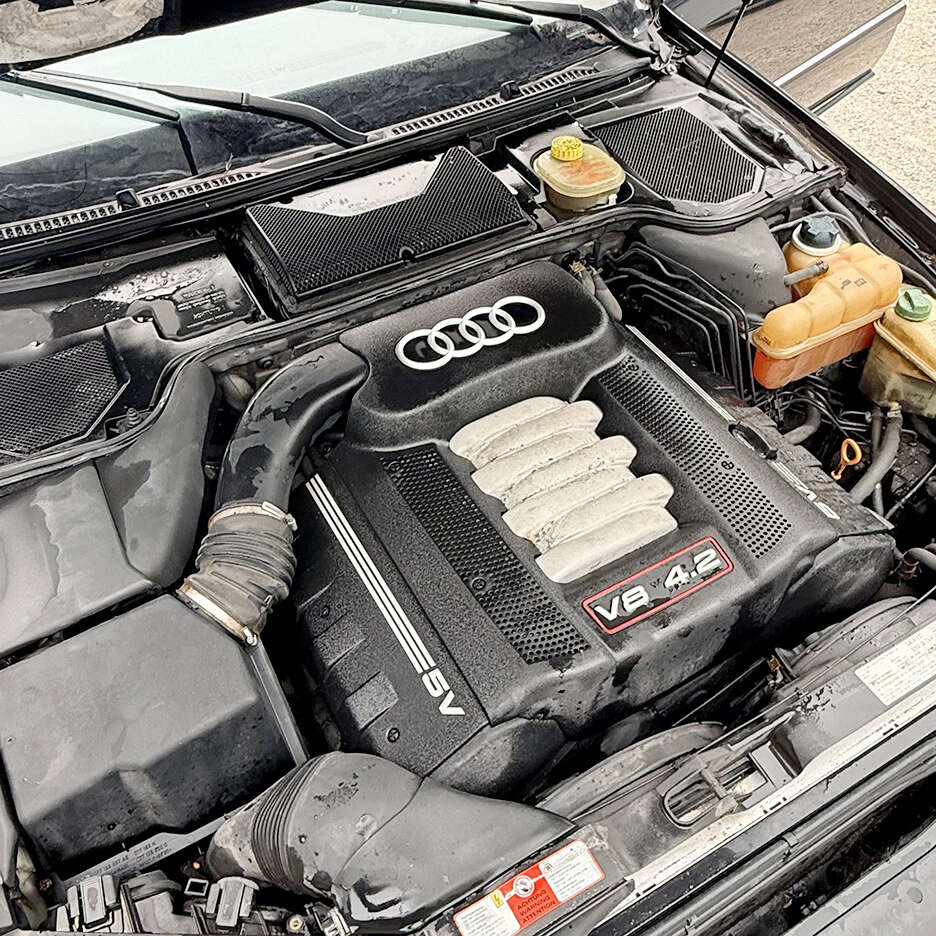 2001AudiS8
