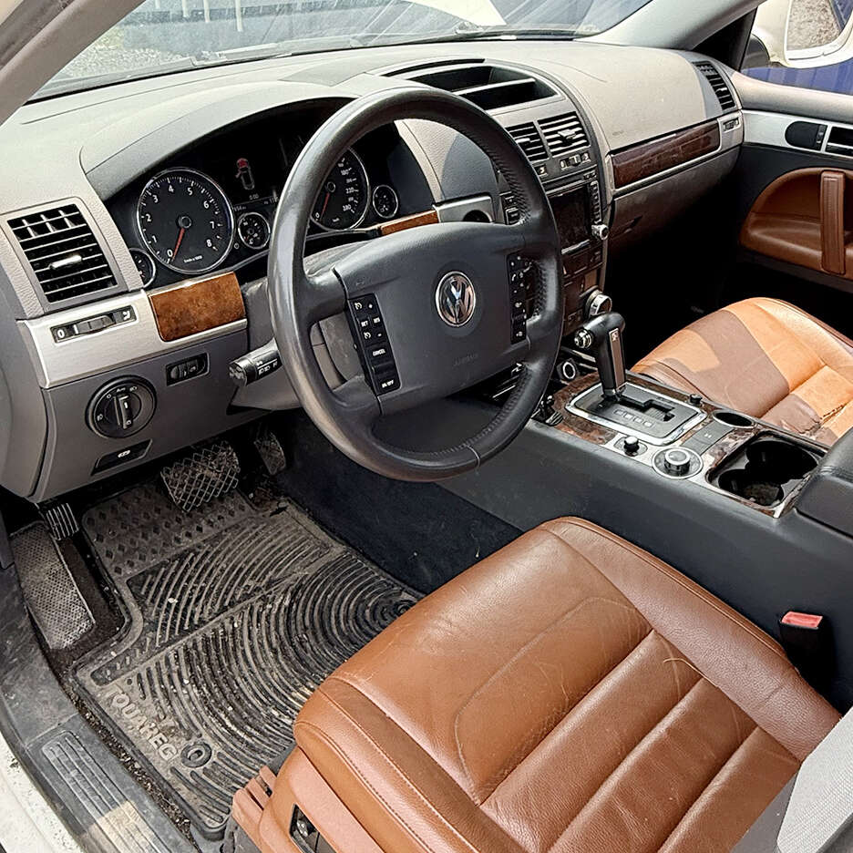 2010VolkswagenTouareg