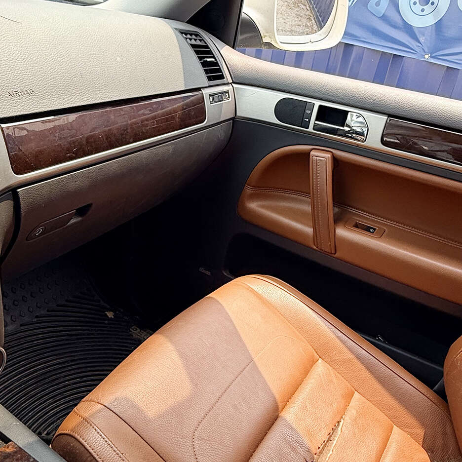 2010VolkswagenTouareg