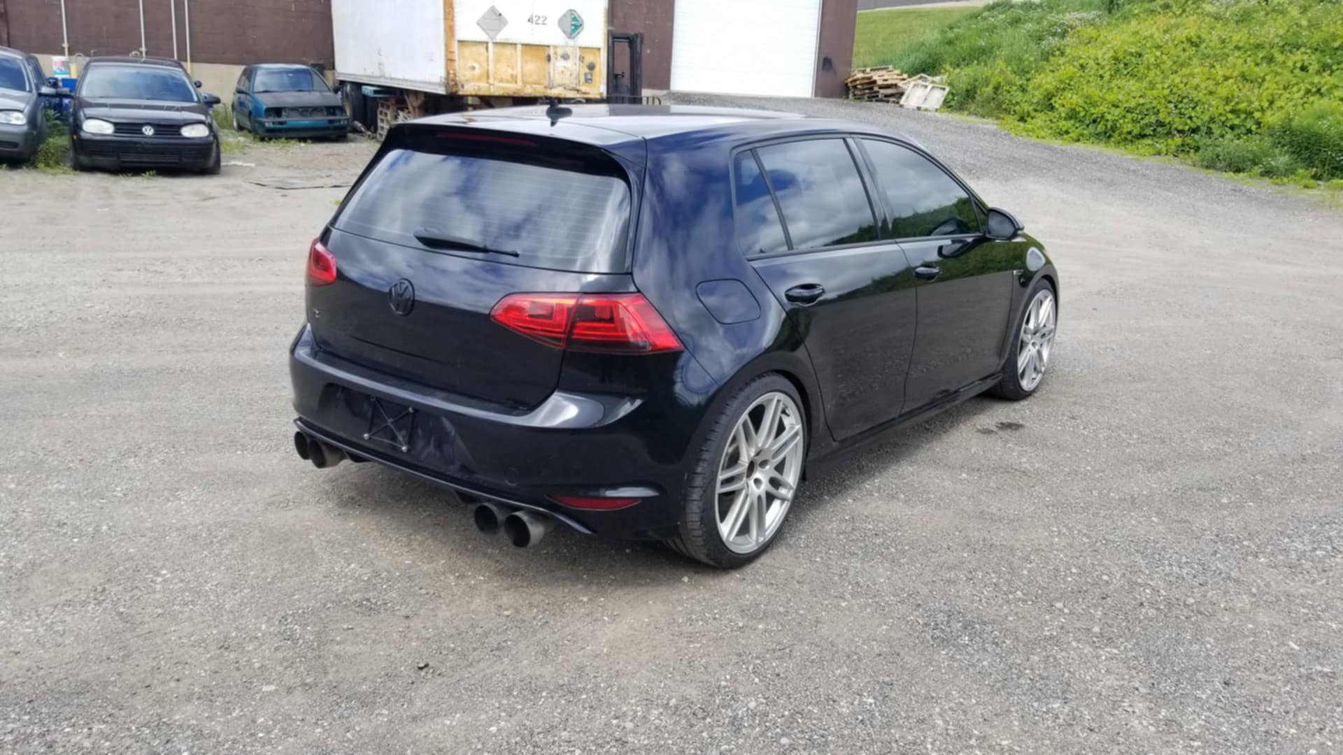 2016VolkswagenGolf R