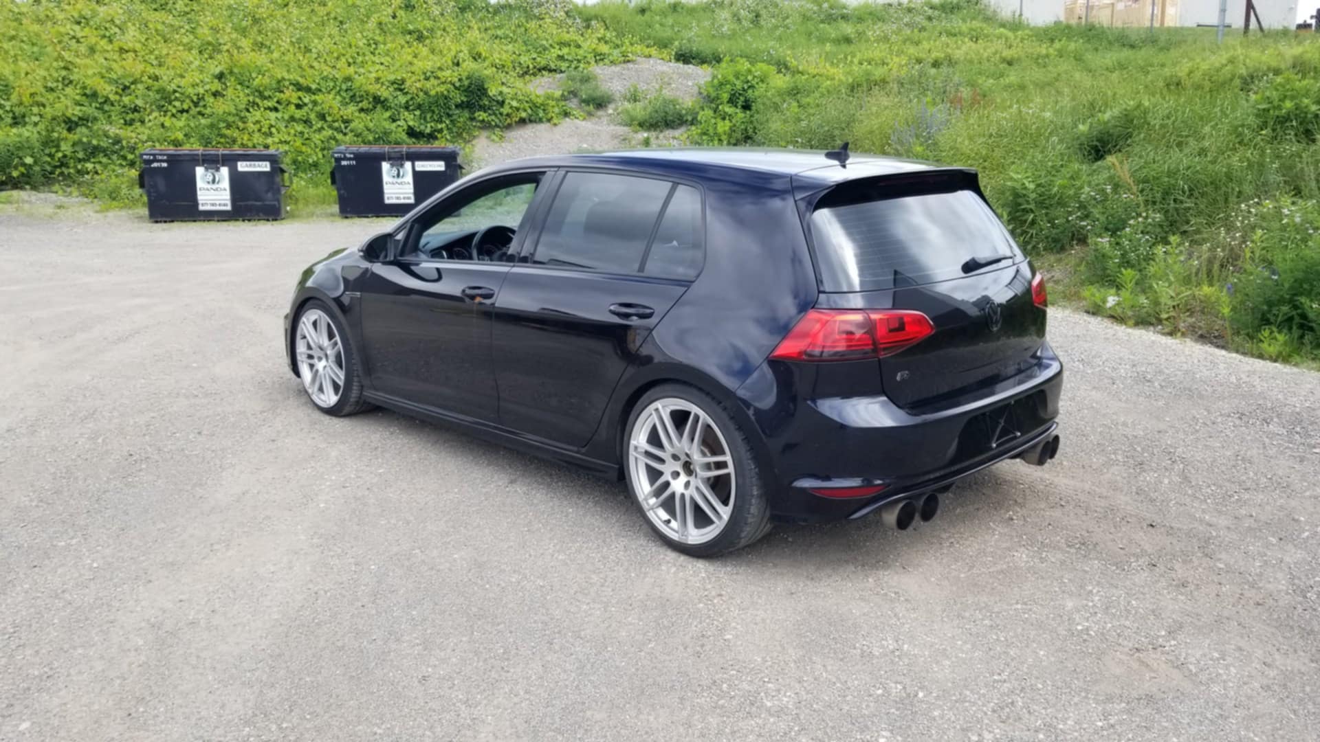 2016VolkswagenGolf R