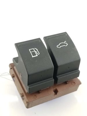 Fuel Door/Trunk Combo Switch