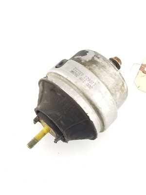 Engine Mount Side 1