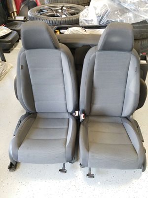 Seat Set Complete