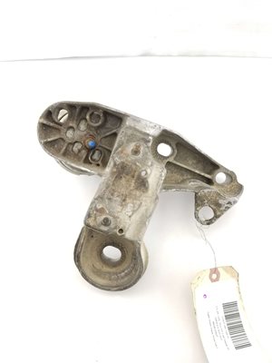 Engine Mount Side 1