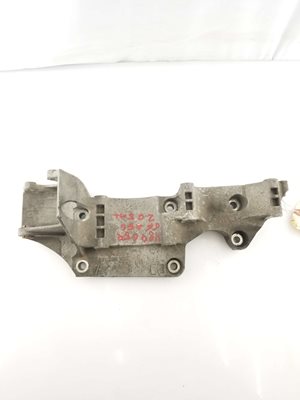 Accessory Bracket